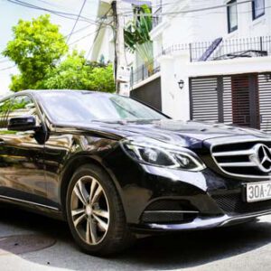 Cho thuê xe Mercedes E250